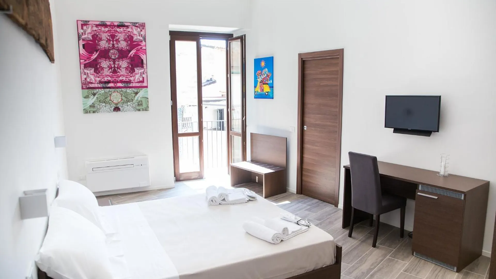 Apartments Porta Di Castro Palermo 0*,  İtalya