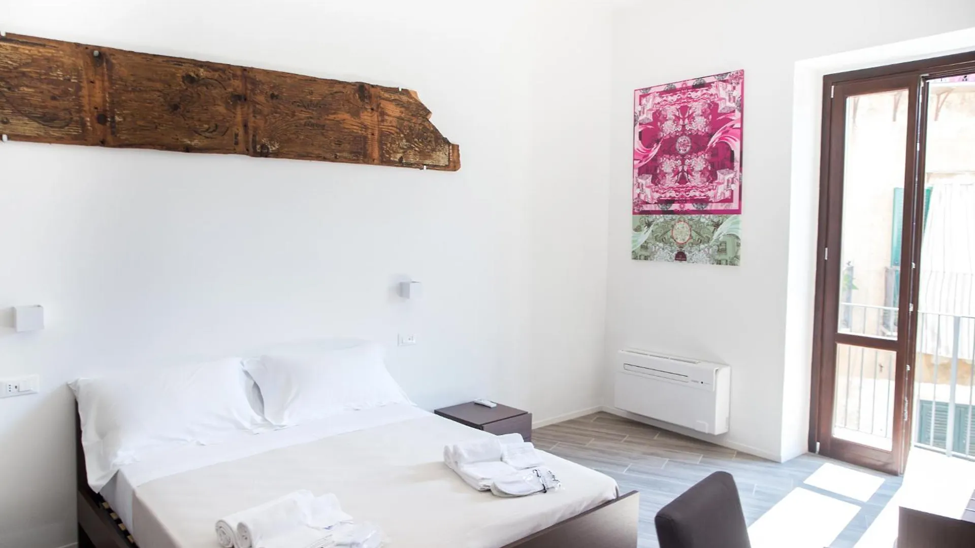Apartments Porta Di Castro Palermo Aparthotel