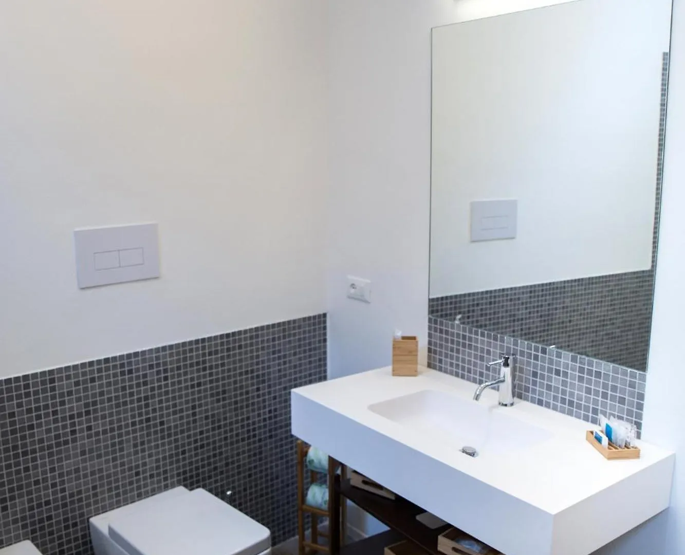 Apartments Porta Di Castro Palermo Aparthotel