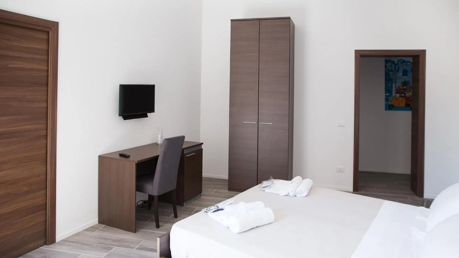 Aparthotel Apartments Porta Di Castro Palermo Italy